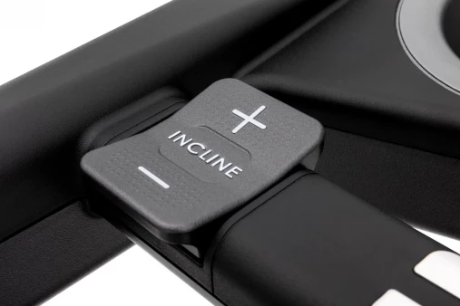 Беговая дорожка Sole F89 (21,5" TFT экран) с Z-образной рамой Беговая дорожка Sole F89 (21,5" TFT экран) с Z-образной рамой