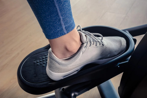 Эллиптический тренажер Sole Fitness E25 (2023)