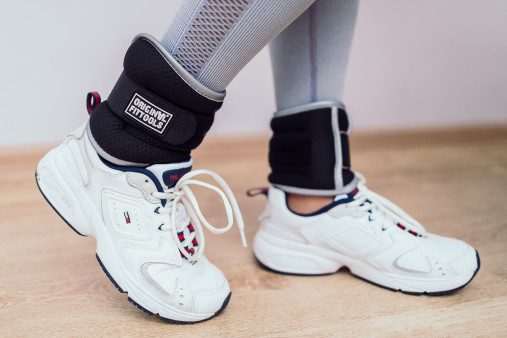 Комплект утяжелителей весом 1 кг (пара) FT-AW01 Комплект утяжелителей весом 1 кг (пара) FT-AW01