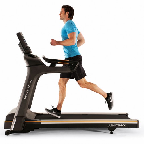 Элитная беговая дорожка Matrix T70XIR ULTIMATE с большим сенсорным дисплеем Элитная беговая дорожка Matrix T70XIR ULTIMATE с большим сенсорным дисплеем