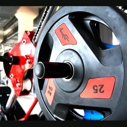 Олимпийский обрезиненный диск AeroFit 15 кг, черно-желтый, с 3-мя хватами. Посадочное кольцо из нержавеющей стали, Ø 51,5 мм Олимпийский обрезиненный диск AeroFit 15 кг, черно-желтый, с 3-мя хватами. Посадочное кольцо из нержавеющей стали, Ø 51,5 мм