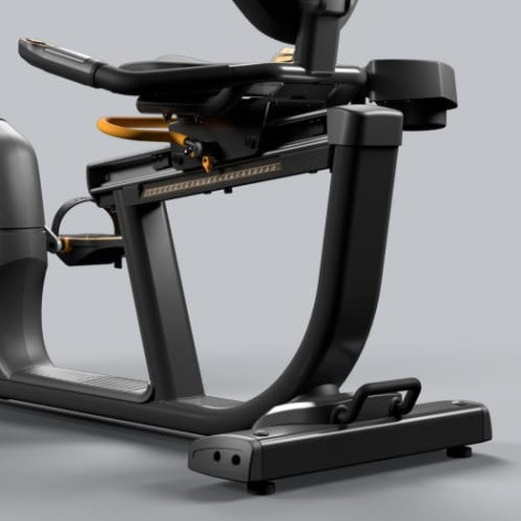 Горизонтальный велотренажер Matrix Endurance. Консоль Premium LED Горизонтальный велотренажер Matrix Endurance. Консоль Premium LED