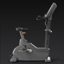 Вертикальный велотренажер Matrix Endurance. Консоль Touch