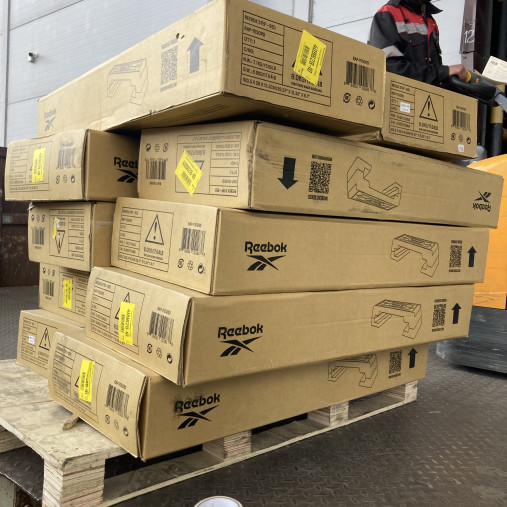 Степ-платформа REEBOK Step (RAP-11150RD) размер 102 x 38.5, высота 15-20-25 см, вес 8кг Степ-платформа REEBOK Step (RAP-11150RD) размер 102 x 38.5, высота 15-20-25 см, вес 8кг